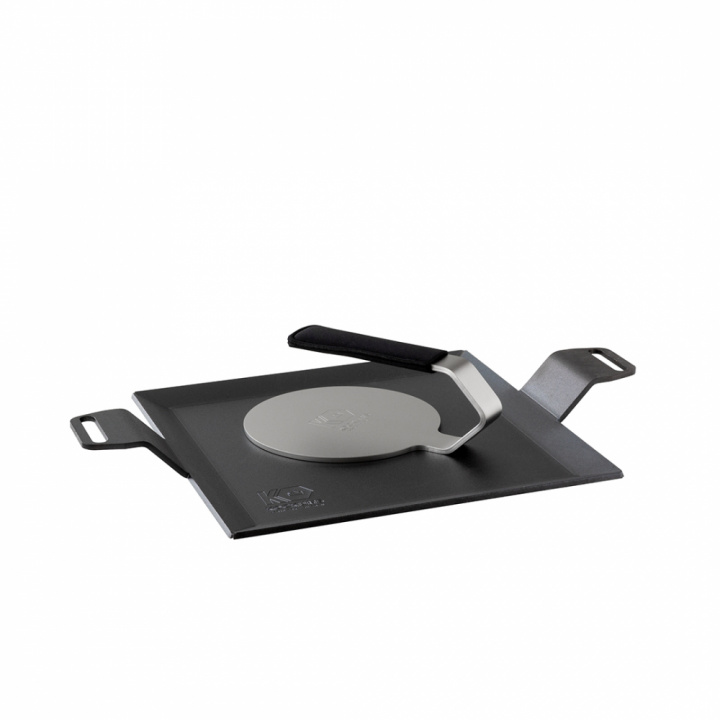 Paketti parila 40x27 ja burgeriprässi neopreenikahvasuojalla ryhmässä Ulkokäyttö @ Kockums Jernverk AB (OUT-04)