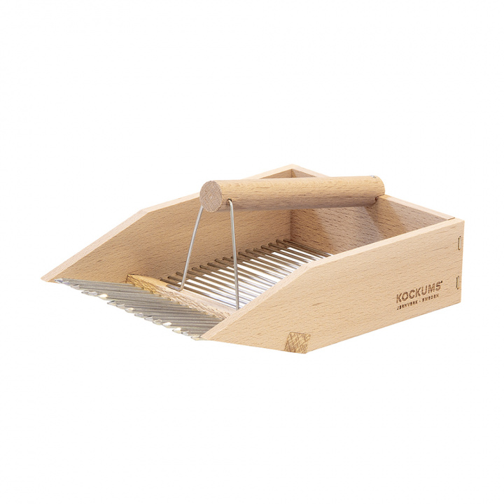 Marjanpoimuri ryhmässä Puiset keittiövälineet @ Kockums Jernverk AB (TREP-090)